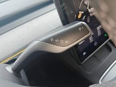 Tesla Model Y Rear-Wheel Drive - ფოტო 13