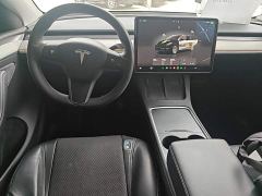 Tesla Model Y Rear-Wheel Drive - ფოტო 9