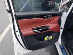 GAC E8 PHEV 2.0L 150km Edition - photo 12
