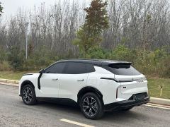 Lynk & Co 08 EM-P 160 Extended Range Ultra - ფოტო 8
