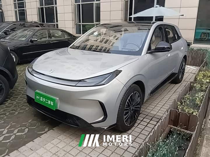 Arcfox Beta T1 425 PLUS - автомобиль из Китая