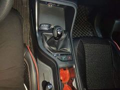 Roewe MG i5 1.5L Manual Comfort Edition - фото 10