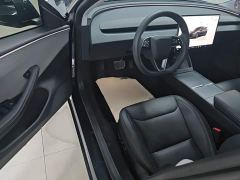 Tesla Model 3 Rear-Wheel Drive - фото 15