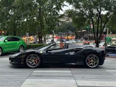 Ferrari F8 Spider 3.9T V8 - photo 2