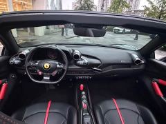 Ferrari F8 Spider 3.9T V8 - photo 9