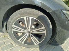 Mercedes-Benz EQE 350 Luxury - photo 8