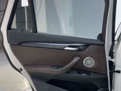 BMW X1 sDrive20Li Premium - photo 9