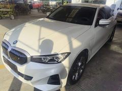 BMW i3 eDrive 35 L - фото 1