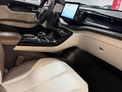 BYD Qin PLUS Glory Edition DM-i 55KM Leading - ფოტო 10