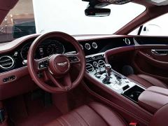 Bentley Continental 4.0T GT V8 - photo 3