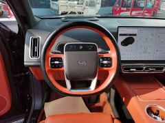 Li Auto L9 Pro - ფოტო 10
