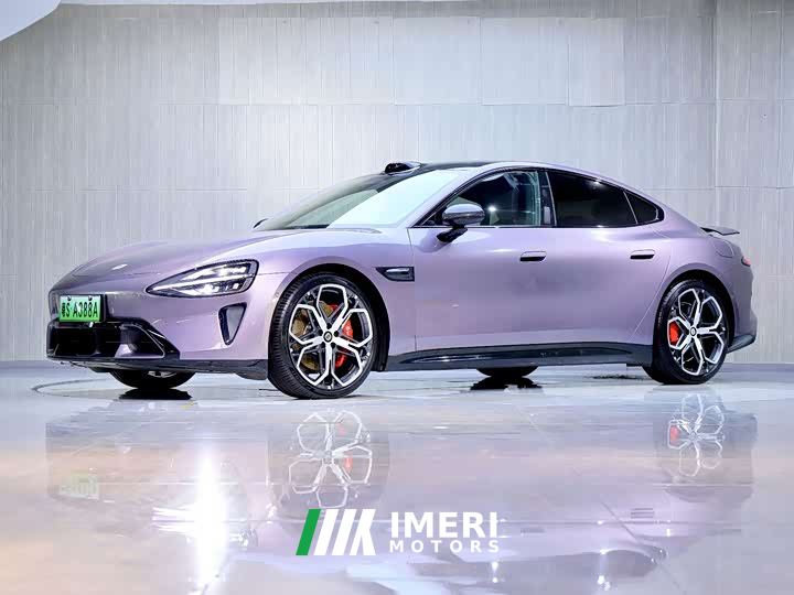 Xiaomi SU7 Four-Wheel Drive Max Edition - автомобиль из Китая