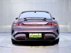 Xiaomi SU7 Four-Wheel Drive Max Edition - фото 6