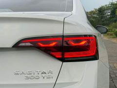 Volkswagen Sagitar 300TSI DSG Excellence Edition - ფოტო 13