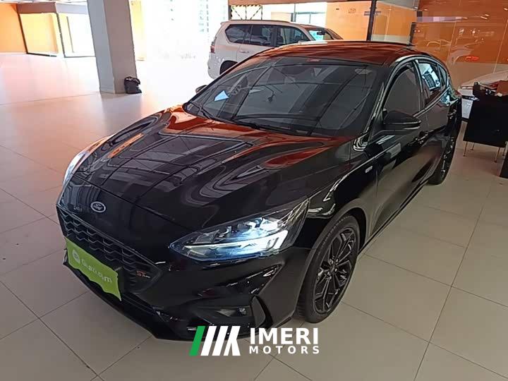 Ford Focus Hatchback EcoBoost 180 Automatic ST Line