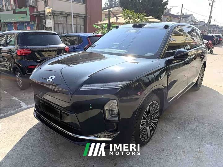 NIO ES8 Six-Seat Executive Luxury Edition