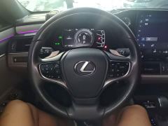 Lexus ES 300h Premium Edition - ფოტო 10