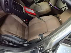 Lexus ES 300h Premium Edition - ფოტო 14