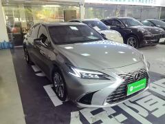 Lexus ES 300h Premium Edition - ფოტო 3