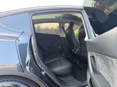 Tesla Model Y Rear-Wheel Drive - ფოტო 15