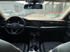 Volkswagen Passat 330TSI Starry Sky Elite - photo 9