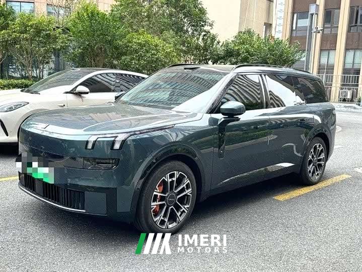 Lynk & Co 900 2.0T Ultra 6-Seater