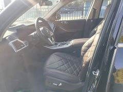 BMW X5 xDrive 30Li M Sport Premium Package - ფოტო 14