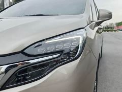 Buick GL8 ES Luxe Comfort - ფოტო 8
