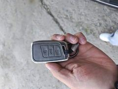 Volkswagen Passat 330TSI Luxury - ფოტო 8