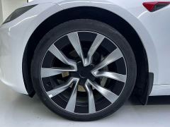 Tesla Model 3 Rear-Wheel Drive - ფოტო 9