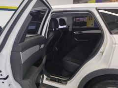 Bestune Besturn T99 2.0T Automatic Distinguished Edition - ფოტო 11