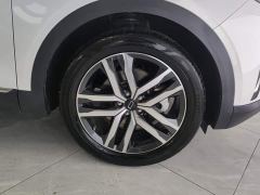 Bestune Besturn T99 2.0T Automatic Distinguished Edition - ფოტო 6