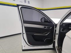 Bestune Besturn T99 2.0T Automatic Distinguished Edition - ფოტო 7
