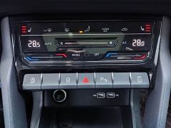 Skoda Corollac TSI280 Premium Edition - ფოტო 12
