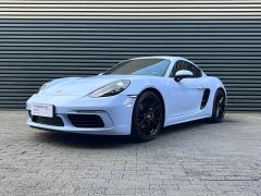 Porsche 718 Cayman 2.0T - ფოტო 1