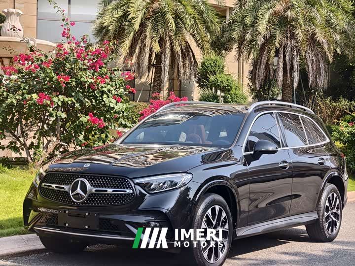 Mercedes-Benz GLC 260 L 4MATIC Luxury 5-Seater