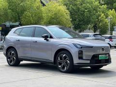 Volvo XC70 Plug-in Hybrid Two-Wheel Drive Long Range Core - фото 3