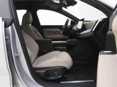 Volvo XC70 Plug-in Hybrid Two-Wheel Drive Long Range Core - фото 5