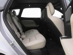 Volvo XC70 Plug-in Hybrid Two-Wheel Drive Long Range Core - фото 8