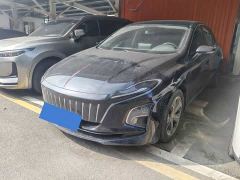 Hongqi E-QM5 Facelift Base Mobility Edition - фото 1