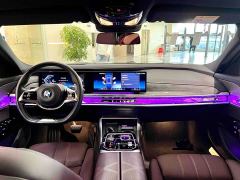 BMW 7 Series 740Li Luxury Package - photo 9
