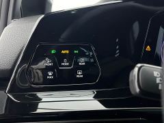 Volkswagen Golf 280TSI DSG R-Line - photo 17