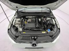Volkswagen Golf 280TSI DSG R-Line - photo 8