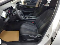 Roewe MG i5 1.5L CVT Platinum Edition - ფოტო 14