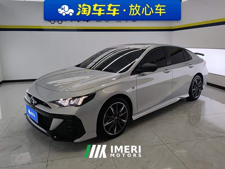 Trumpchi Shadowpanther 270T DCT Shadowpanther R-Style