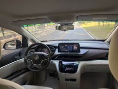 Buick GL8 Land Business Class Smart Edition - ფოტო 9