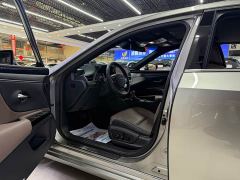 Lexus ES 260 Excellence Edition - ფოტო 10