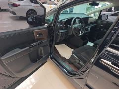 Honda Odyssey 2.0L e:HEV Sharp Comfort Edition - фото 15