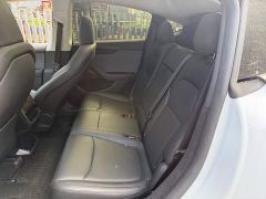 Tesla Model Y Rear-Wheel Drive - ფოტო 11