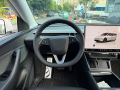 Tesla Model Y Rear-Wheel Drive - ფოტო 13